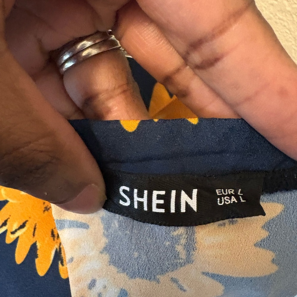 SHEIN Sunflower Print Romper - Picture 3 of 3